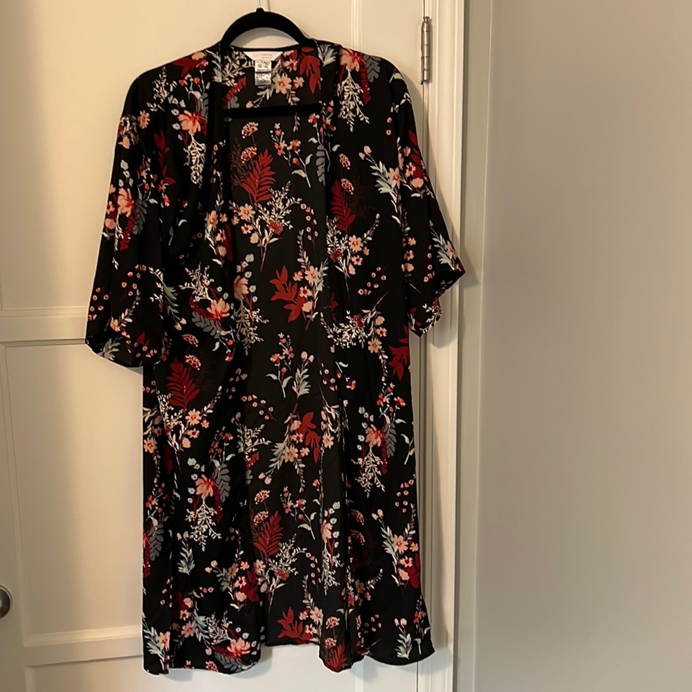 Floral kimono/duster